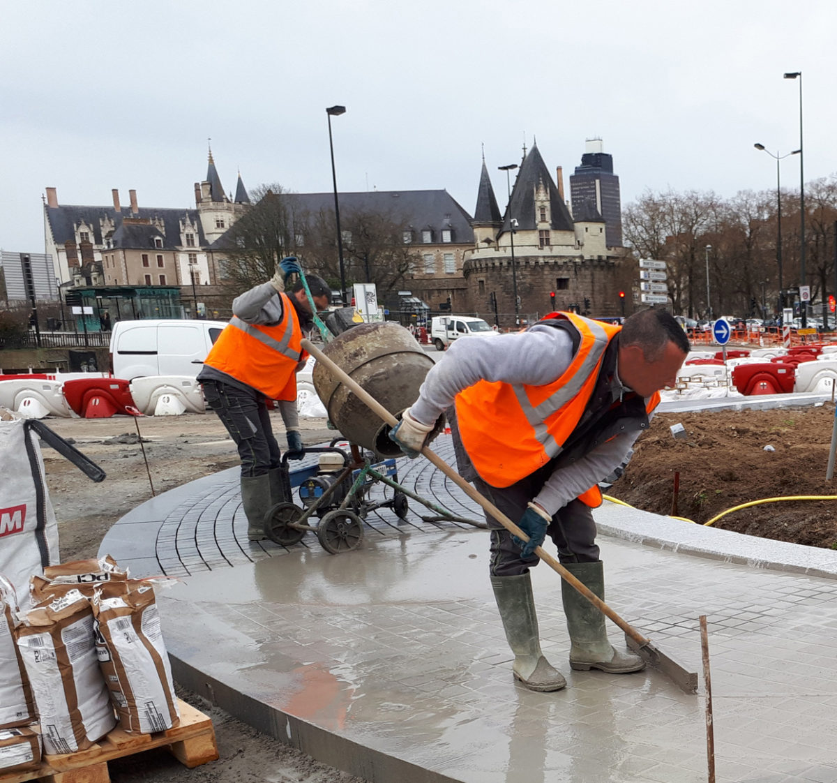 Les travaux des espaces publics autour de la gare de Nantes ont commencés!