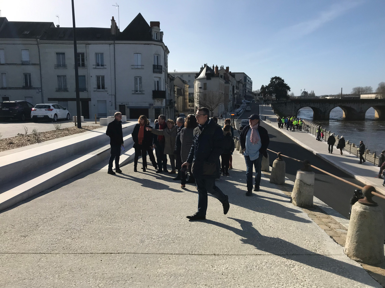 Inauguration de la promenade des quais du château à Châtellerault