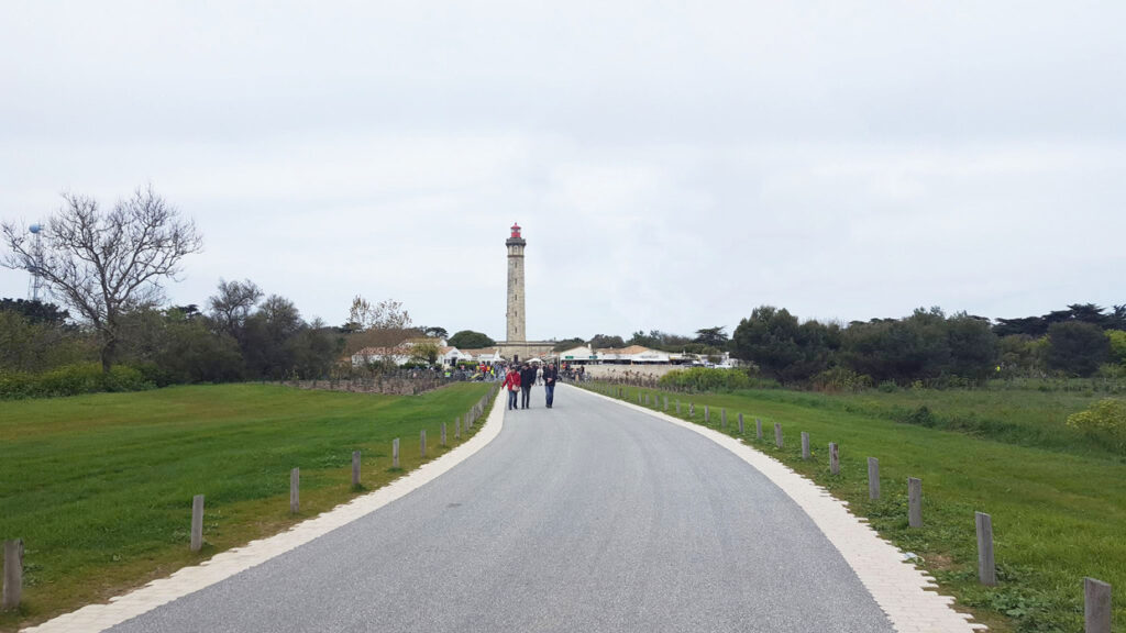 phytolab_Saint-Clement-phare-des-baleines-phare-mai2020
