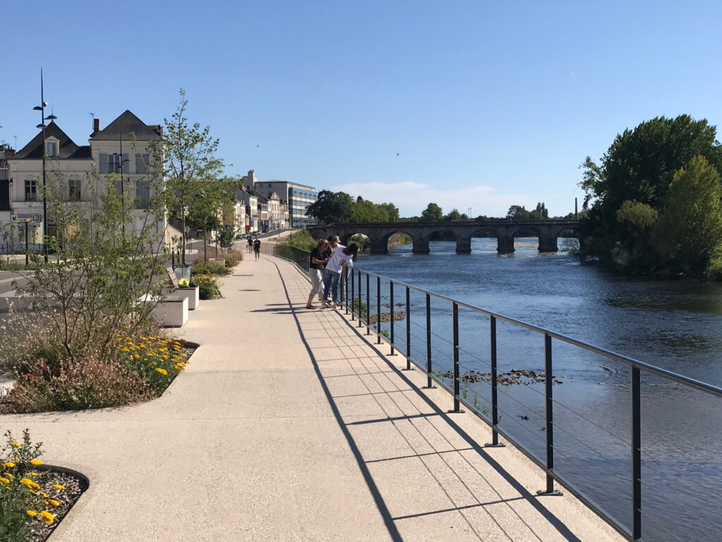 phytolab_Chatellerault-bord-de-vienne-le-quai